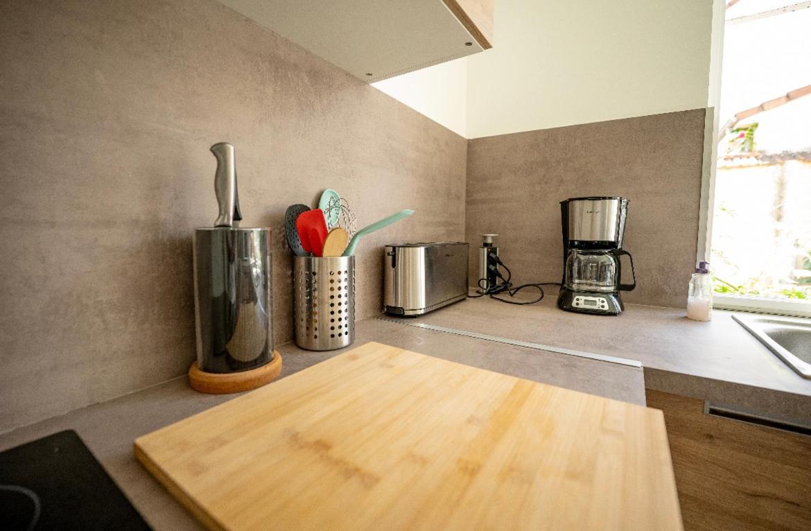 Appartement De 80M2 Refait A Neuf Bezannes Exterior foto